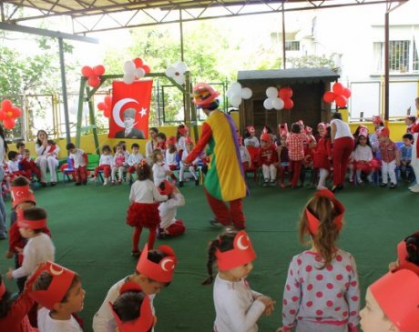 23 Nisan Kutlamamız