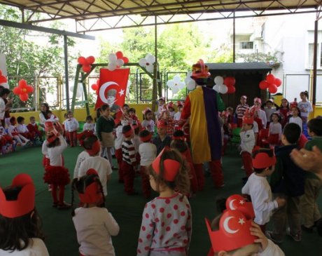 23 Nisan Kutlamamız