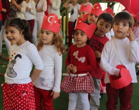 23 Nisan Kutlamamız